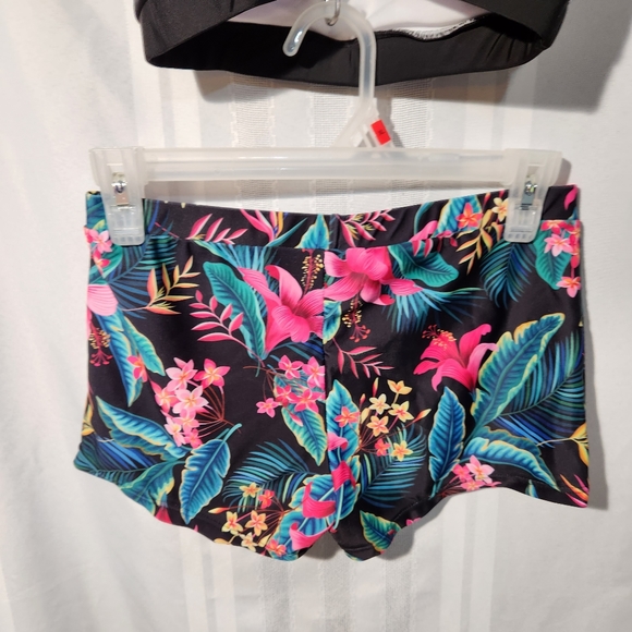 WENLY ZENG 2PC SWEATSUIT BLACK CROP TOP FLORAL PRINT  BOTTOM SIZE SMALL - Picture 8 of 13